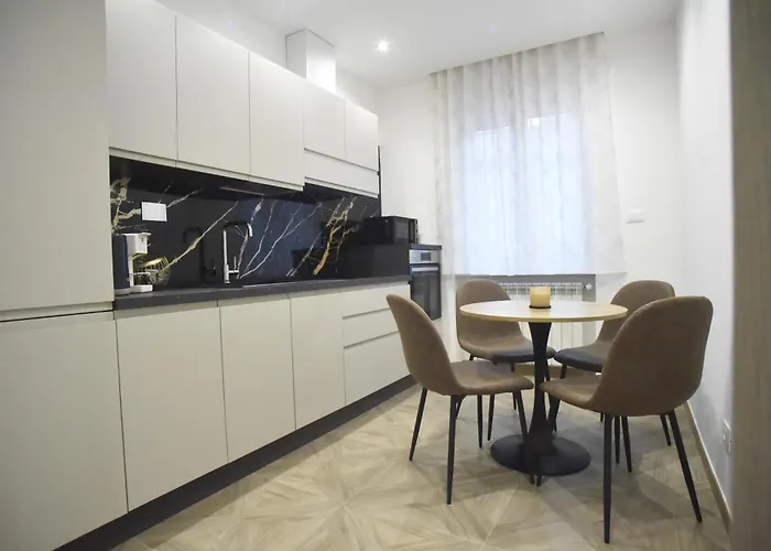 Windmill Апартаменти *